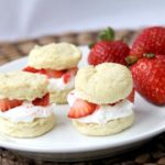 Mini Strawberry Shortcake Poppers Mini Strawberry Shortcake Poppers