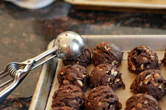 Chocolate Turtle Cookies Recipe | SnappyGourmet.com