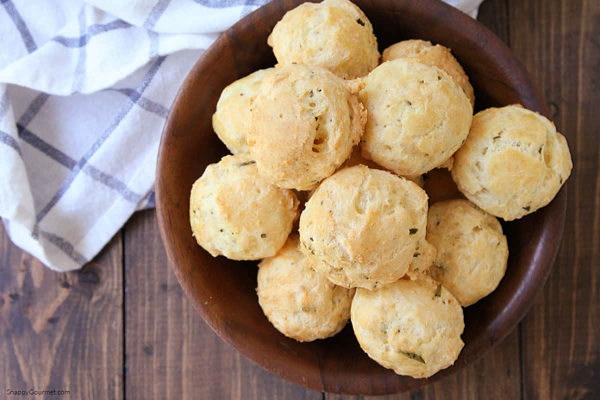 GOUG&Egrave;RES  in bowl