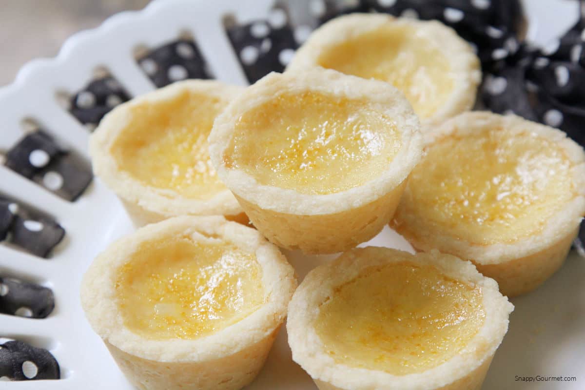Mini Orange Pies Mini Orange Pies on cake stand with ribbon